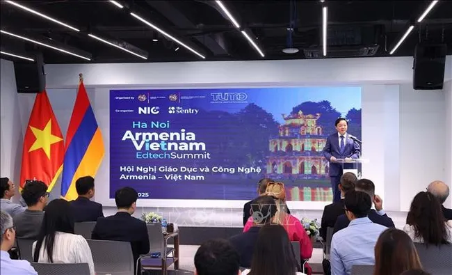 Deputy Prime Minister Tran Hong Ha speaks at the 2025 Armenia – Vietnam Education & Technology Summit on September 23. (Photo: VNA)
