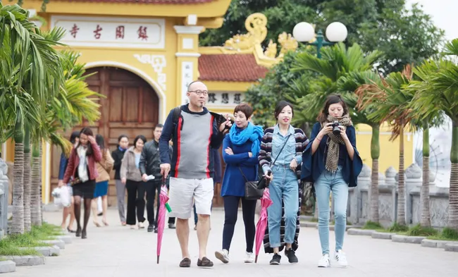 Du lịch Hà Nội tăng trưởng mạnh mẽ, đón 4,17 triệu lượt khách trong tháng 9