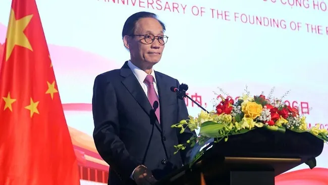 Acting Vietnamese Minister of Foreign Affairs Le Hoai Trung speaks at the event (Photo: VNA)