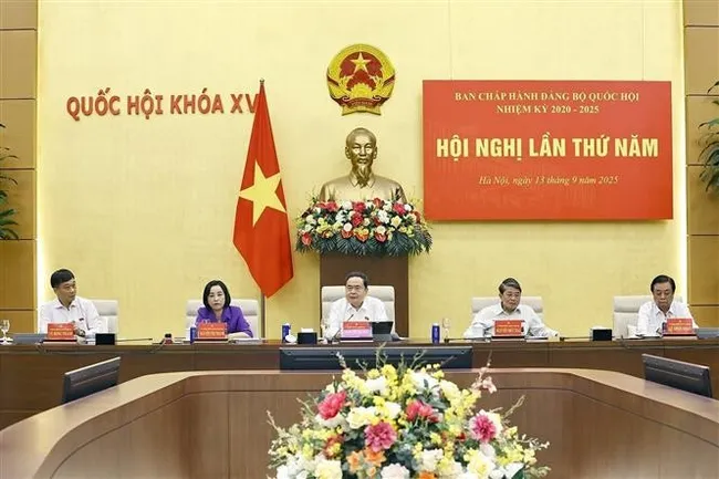 NA Chairman Tran Thanh Man, Politburo member and Secretary of the NA Party Committee, chairs the fifth conference of the committee in the 2020 – 2025 tenure. (Photo: VNA)