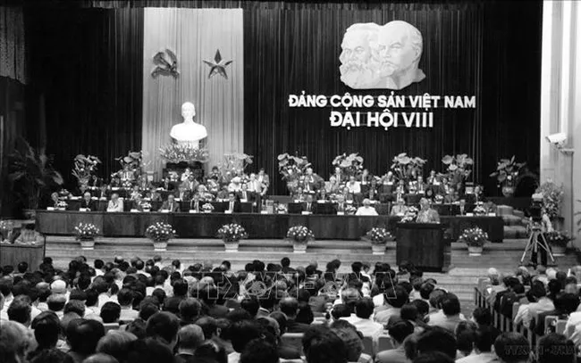 The 8th National Congress of the Communist Party of Viet Nam takes place in Ha Noi from June 28 to July 1, 1996. (Photo: VNA)