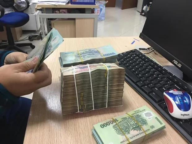 Hiểu đúng về cách tính thuế với người có thu nhập 100 triệu đồng/tháng