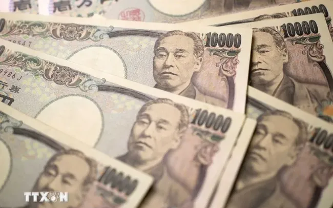 Đồng Yen rớt giá mạnh