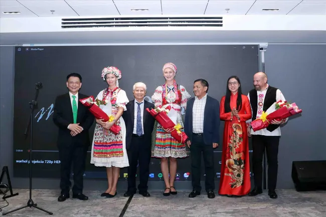 Delegates at the Slovak Culture Day in Ho Chi Minh City on November 8 (Photo: VNA)