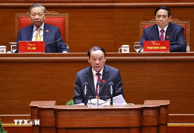 Minister of Culture, Sports and Tourism Nguyen Van Hung delivers a speech at the 14th National Party Congress (Photo: VNA)