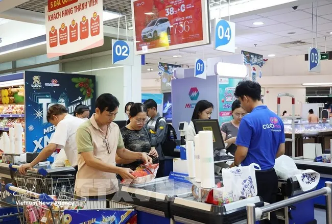 Retail sales of goods in January estimated at 487.4 trillion VND (Photo: VNA)