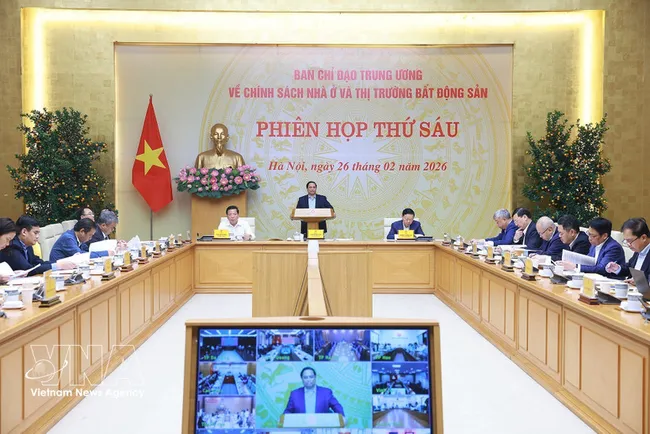 The sixth session of the Central Steering Committee for Housing and Real Estate Market Policies on February 26 (Photo: VNA)