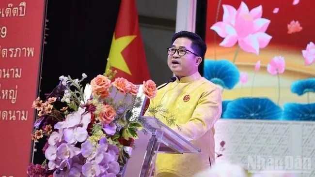 Speaking at the event, Consul General of Viet Nam in Khon Kaen Dinh Hoang Linh highlighted Viet Nam’s notable achievements over the past year. (Photo: XUAN SON)