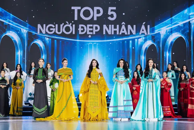 Phan Phương Oanh đăng quang Miss World Việt Nam 2026- Ảnh 19.