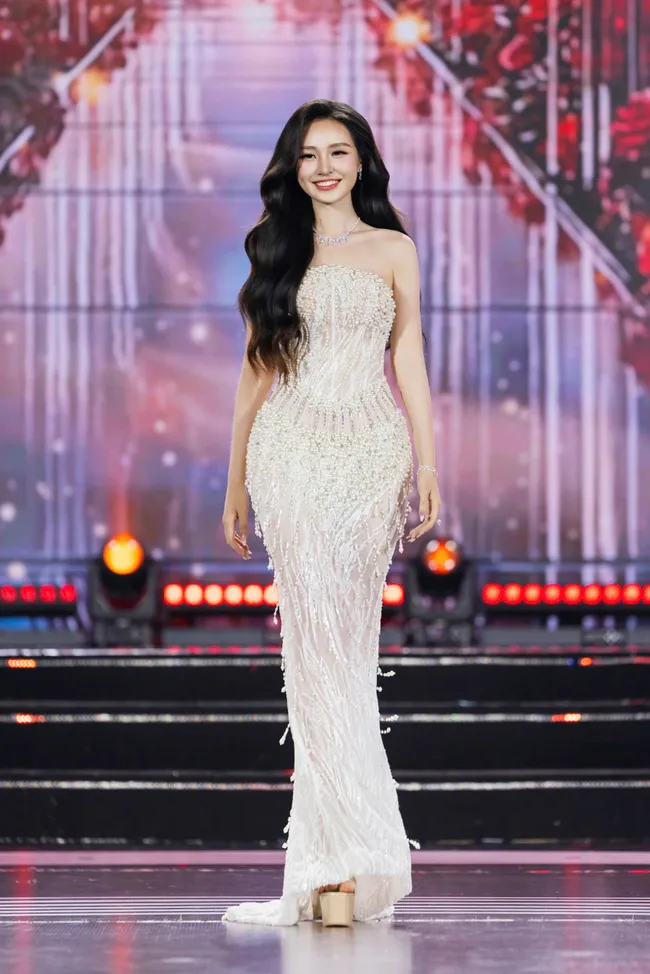 Phan Phương Oanh đăng quang Miss World Việt Nam 2026- Ảnh 15.