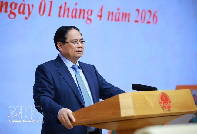 Prime Minister Pham Minh Chinh speaks at the meeting on disaster response in Hanoi on April 1 (Photo: VNA)