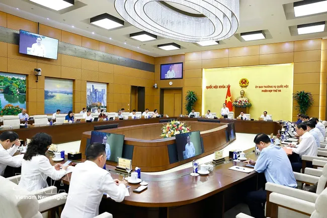 Participants at the 56th session of he National Assembly (NA) Standing Committee on April 1 (Photo: VNA)