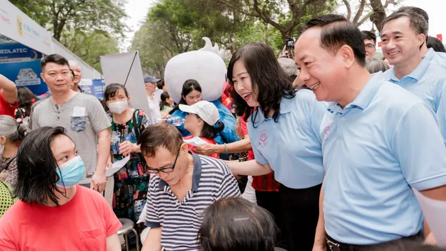 Bộ trưởng Bộ Y tế k&ecirc;u gọi người d&acirc;n "Chủ động ph&ograve;ng bệnh - V&igrave; một Việt Nam khoẻ mạnh" - Ảnh 5.