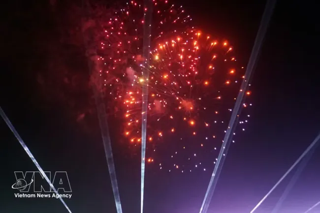 The opening ceremony of the The Visit Vietnam Year 2026 in Gia Lai province is structured in four thematic chapters, and culminated in a dazzling, multi-coloured fireworks display. (Photo: VNA)