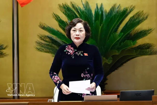 NA Vice Chairwoman Nguyen Thi Hong at the NA working session on April 21. (Photo: VNA)