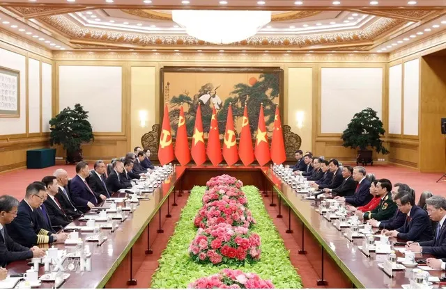 The summit meeting between General Secretary and State President of Viet Nam To Lam and General Secretary and President of China Xi Jinping, Beijing, April 15, 2026.