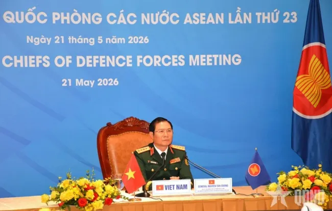 General Nguyen Tan Cuong attends the 23rd ASEAN Chiefs of Defence Forces Meeting (ACDFM-23) on May 21. (Photo: qdnd.vn)