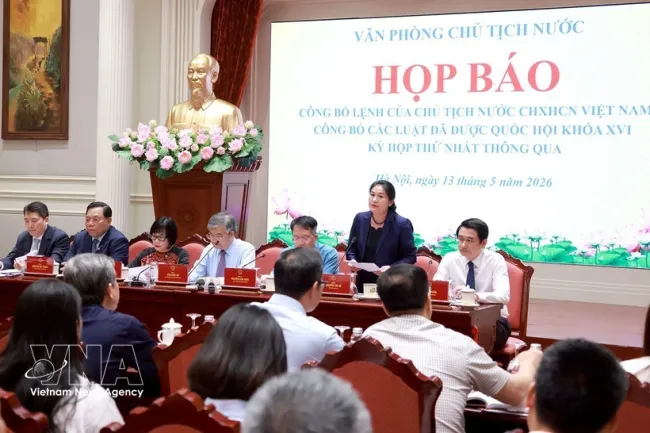 The press briefing announcing the Order of the State President on May 13 (Photo: VNA)