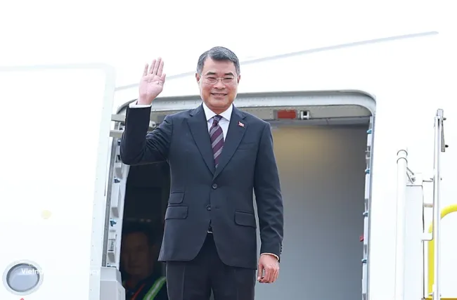 Prime Minister Le Minh Hung departs Hanoi on June 16, 2026 to attend the ASEAN–Russia Commemorative Summit and conduct bilateral activities in Kazan, Russia from June 16 to 18. (Photo: VNA)