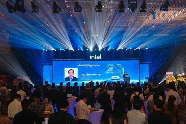 Intel Product Vietnam Co., Ltd organises an event to mark its 20th anniversary in Vietnam. (Photo by Intel)