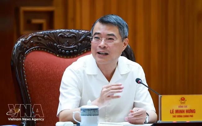 Prime Minister Le Minh Hung chairs a meeting of the Central Steering Committee on judgment enforcement and the recovery of misappropriated and lost assets in criminal cases in Hanoi on July 8, 2026. (Photo: VNA)