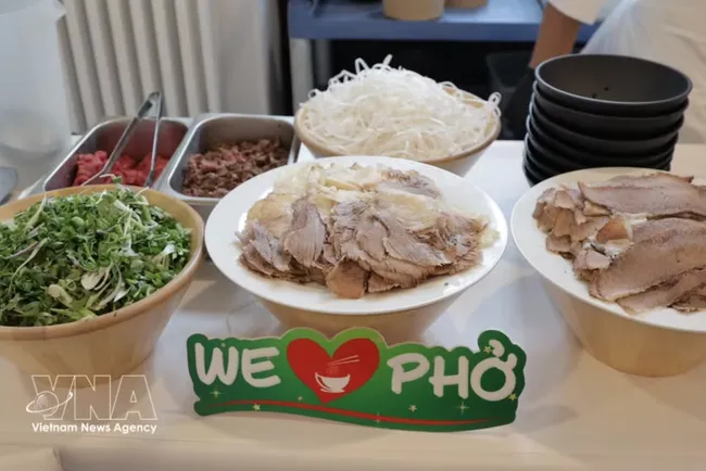 After covering more than 4,000 km across Europe, the Pho Cultural Roadshow Europe 2026 makes its final stop at Viet Pho Restaurant in Berlin. (Photo: VNA)
