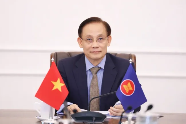 Minister of Foreign Affairs Le Hoai Trung (Photo published by VNA)