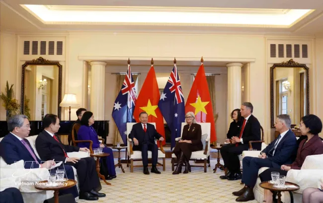 General Secretary of the Communist Party of Vietnam Central Committee and President To Lam meets with Governor-General of Australia Sam Mostyn in Canberra on August 11, 2026. (Photo: VNA)
