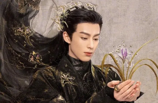 Trưng bày đồ đã dùng của Vương Hạc Đệ để hút khách, quán ăn bị chỉ trích - Ảnh 5.