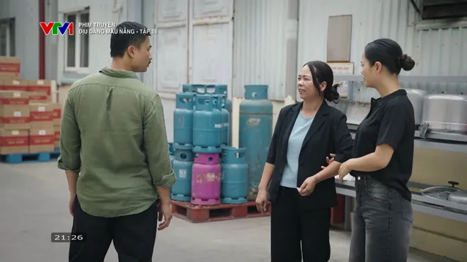 Dịu dàng màu nắng - Tập 16: Bắc sập bẫy sắp mất việc - Ảnh 14.