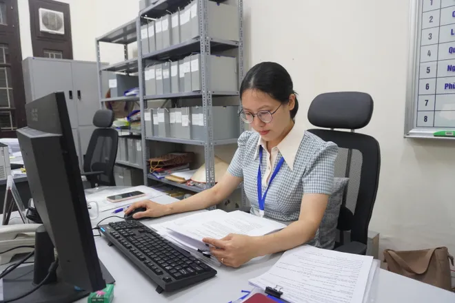 Hà Nội: Gỡ khó về thủ tục hành chính khi vận hành chính quyền địa phương 2 cấp- Ảnh 7.