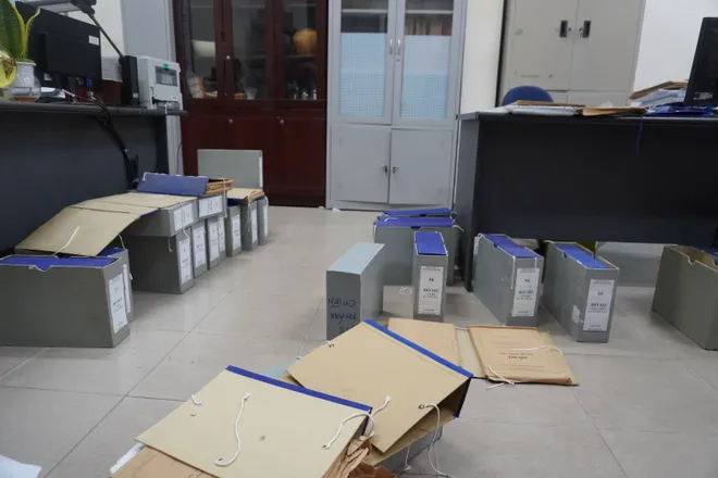 Hà Nội: Gỡ khó về thủ tục hành chính khi vận hành chính quyền địa phương 2 cấp- Ảnh 12.