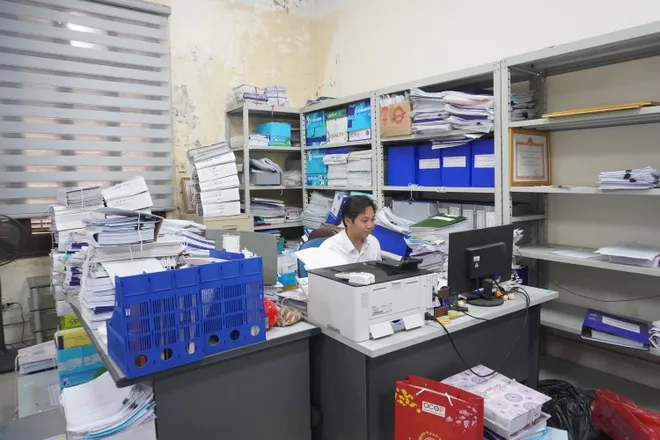 Hà Nội: Gỡ khó về thủ tục hành chính khi vận hành chính quyền địa phương 2 cấp- Ảnh 10.