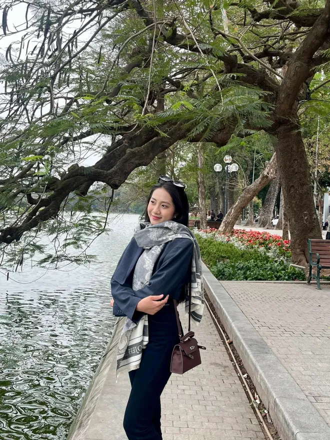 Vẻ đời thường trong trẻo của tân Hoa hậu Việt Nam Hà Trúc Linh - Ảnh 15.