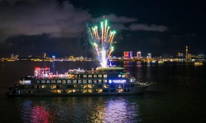 Vicky Nhung man món quà đặc biệt tặng khán giả Love in the Bay - Ảnh 5.