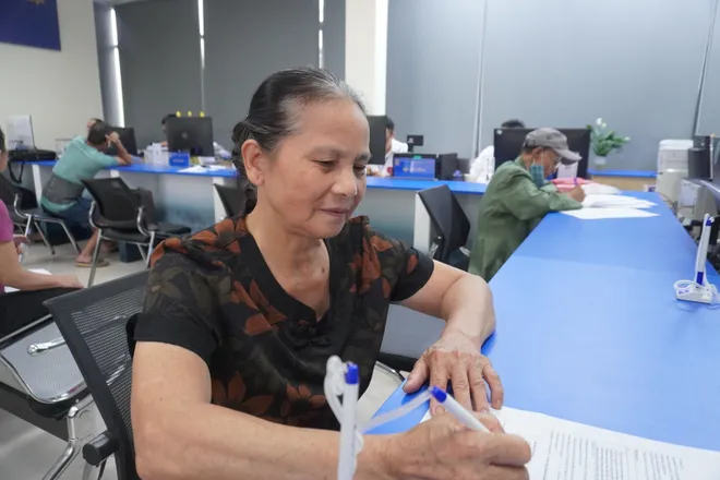 Hà Nội bắt đầu vận hành mô hình chính quyền hai cấp  - Ảnh 20.