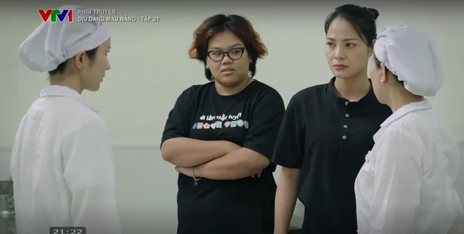 Dịu d&agrave;ng m&agrave;u nắng - Tập 21: Phong xử l&yacute; gi&uacute;p anh em Bắc tho&aacute;t cảnh bị ch&egrave;n &eacute;p - Ảnh 9.