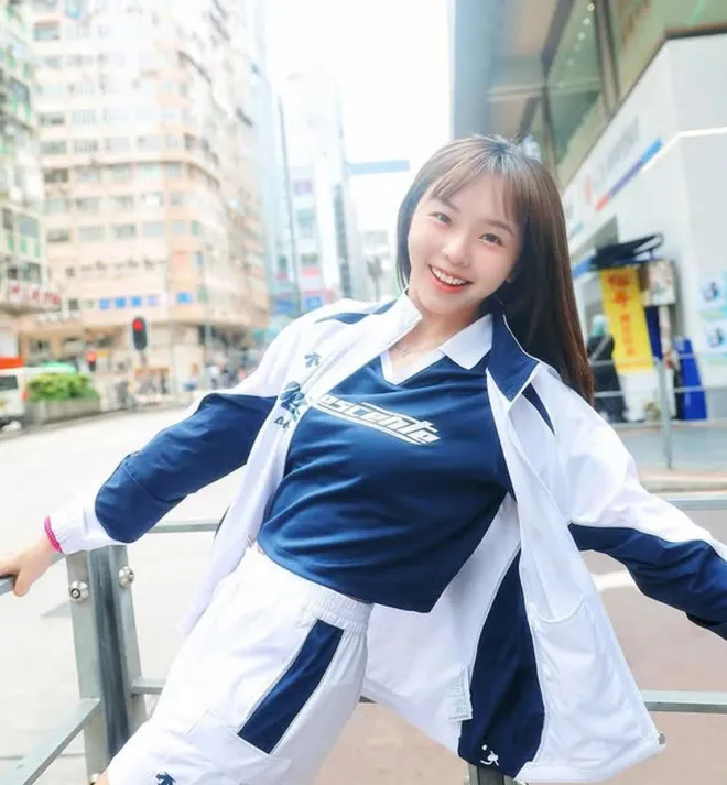 Liao Yi-Jen: "Thiên thần" chuyền hai trên sân, phong cách ấn tượng ngoài đời- Ảnh 8. Liao Yi-Jen: "Thiên thần" chuyền hai trên sân, phong cách ấn tượng ngoài đời- Ảnh 8.