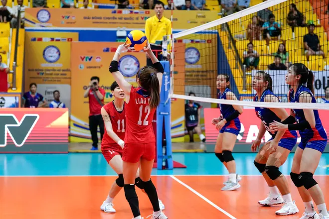 Liao Yi-Jen: "Thiên thần" chuyền hai trên sân, phong cách ấn tượng ngoài đời- Ảnh 5. Liao Yi-Jen: "Thiên thần" chuyền hai trên sân, phong cách ấn tượng ngoài đời- Ảnh 5.