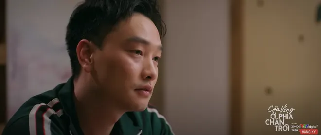 Cầu vồng ở ph&iacute;a ch&acirc;n trời - Tập 10: Tuấn - Oanh uống rượu t&acirc;m sự, nảy sinh t&igrave;nh cảm- Ảnh 1.