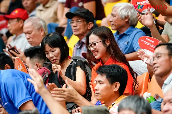 Đánh bại ĐT Việt Nam sau 5 set đấu điên rồ, CLB Korabelka bảo vệ thành công chức vô địch VTV Cup- Ảnh 5. Đánh bại ĐT Việt Nam sau 5 set đấu điên rồ, CLB Korabelka bảo vệ thành công chức vô địch VTV Cup- Ảnh 5.