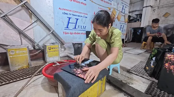 Nghệ nhân Hà Thái nỗ lực giữ nghề tranh sơn mài truyền thống - Ảnh 10.