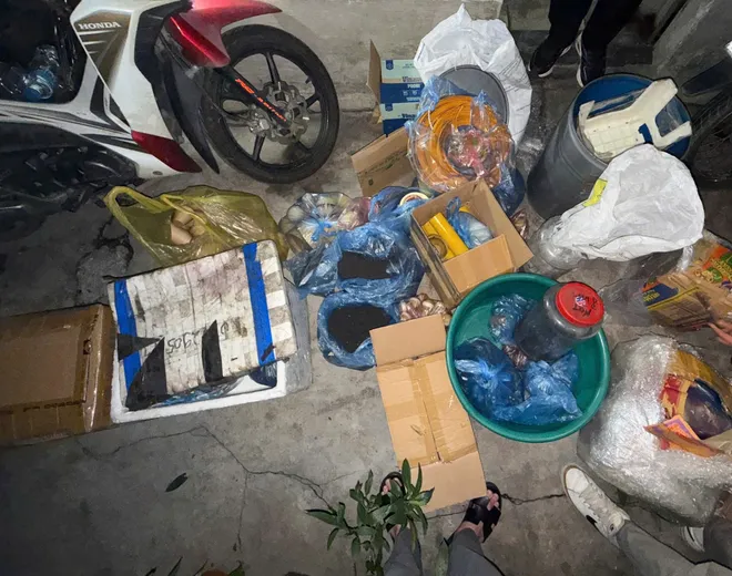 Triệt phá đường dây sản xuất, tiêu thụ gần 1 tấn pháo nổ hoạt động liên tỉnh - Ảnh 4.