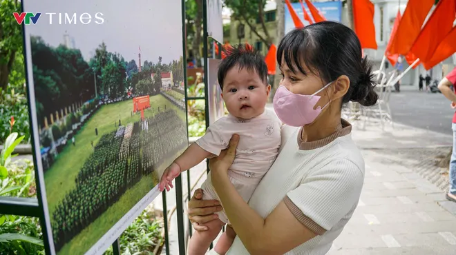 Trao giải cuộc thi ảnh về người chiến sĩ Công an Thủ đô vì nhân dân phục vụ - Ảnh 7.