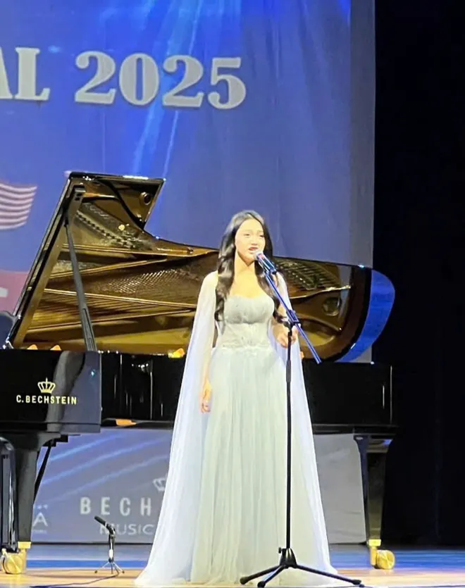 Nguyễn Thanh Ch&uacute;c: Từ t&igrave;nh y&ecirc;u &acirc;m nhạc đến C&uacute;p v&agrave;ng Li&ecirc;n hoan nghệ thuật ch&acirc;u &Aacute; 2025 - Ảnh 1.