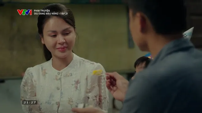 Dịu d&agrave;ng m&agrave;u nắng - Tập 31: Bắc đấm &ldquo;kh&aacute;ch VIP&rdquo; bảo vệ vợ - Ảnh 14.