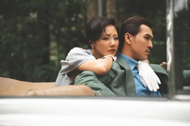 B&atilde;o số 3 đổ bộ, Văn Mai Hương ho&atilde;n sự kiện ra mắt MV mới- Ảnh 3.