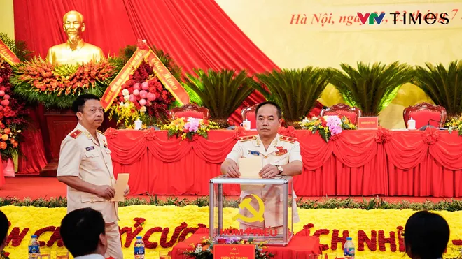 Xây dựng Công an Thủ đô trong sạch, vững mạnh, chính quy, tinh nhuệ, hiện đại- Ảnh 4. Xây dựng Công an Thủ đô trong sạch, vững mạnh, chính quy, tinh nhuệ, hiện đại- Ảnh 4.
