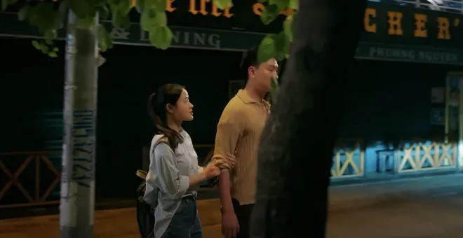 Cầu v&ograve;ng ở ph&iacute;a ch&acirc;n trời - Tập 15: Con g&aacute;i c&ocirc; Tuyết gi&uacute;p việc phải l&ograve;ng Tuấn - Ảnh 2.