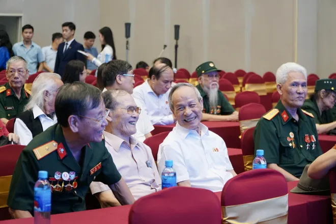 Cùng VTV viết tiếp câu chuyện hòa bình- Ảnh 2. Cùng VTV viết tiếp câu chuyện hòa bình- Ảnh 2.